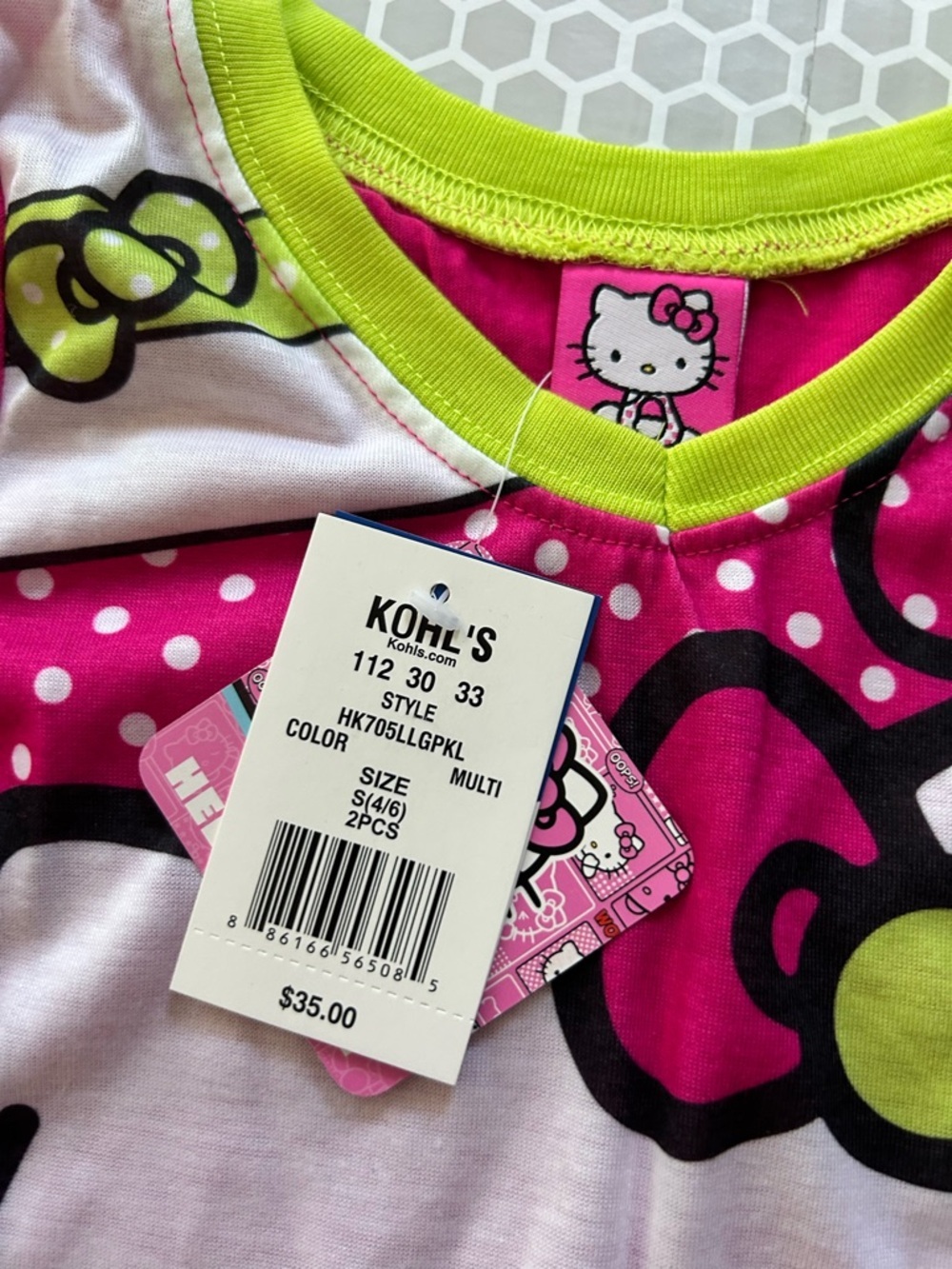 NWT Hello Kitty Hot Pink & Lime Polka Dot Kids Pajama Set. Size S(4-6) - Picture 7 of 8